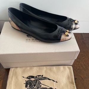 Burberry Quilted Check Travel House